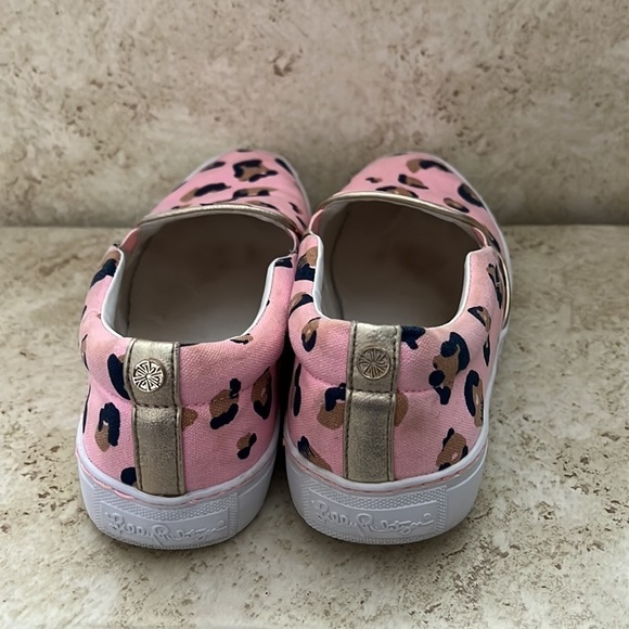 Lilly Pulitzer SEEING SPOTS JULIE SNEAKERS Slip on Size 9 - Picture 4 of 9